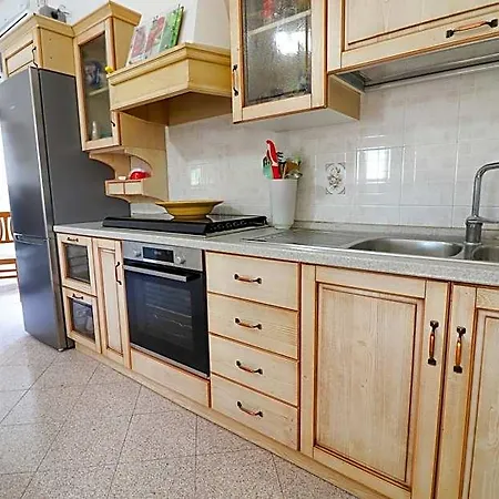 Jasmines House Hotel 3*