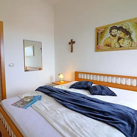 Jasmines House Hotel 3*